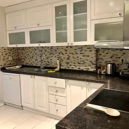 Comfortable And Spacious, Luxury In Location Istanbul