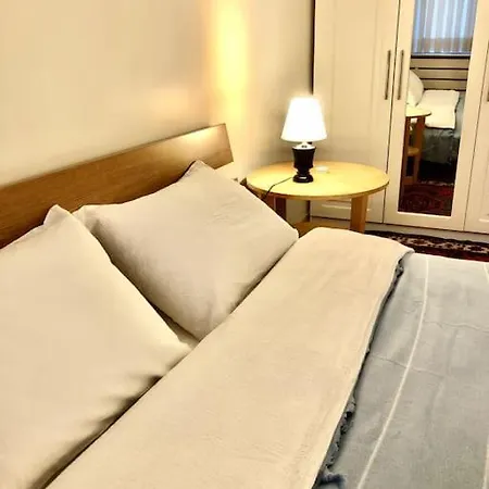 Comfortable And Spacious, Luxury In Location *