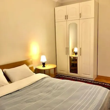 Comfortable And Spacious, Luxury In Location Apartamento